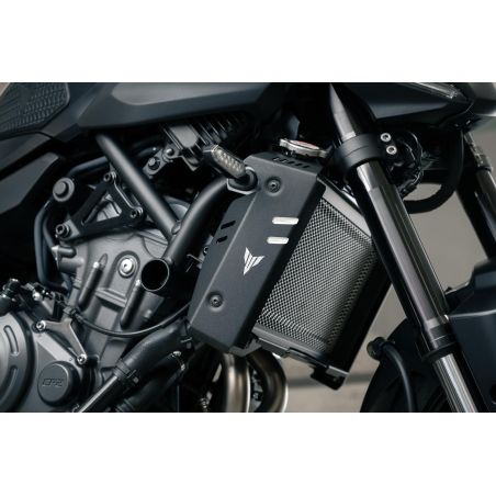 CACHES LATERAUX DE RADIATEUR YAMAHA MT07 2025 -