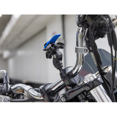 SUPPORT SMARTPHONE MOTO QUAD LOCK - FIXATION A TIGE FILETEE