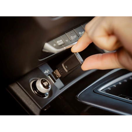ADAPTATEUR SANS-FIL CARPLAY QUAD LOCK