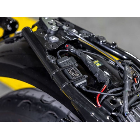 ADAPTATEUR ETANCHE 12V VERS USB QUAD LOCK