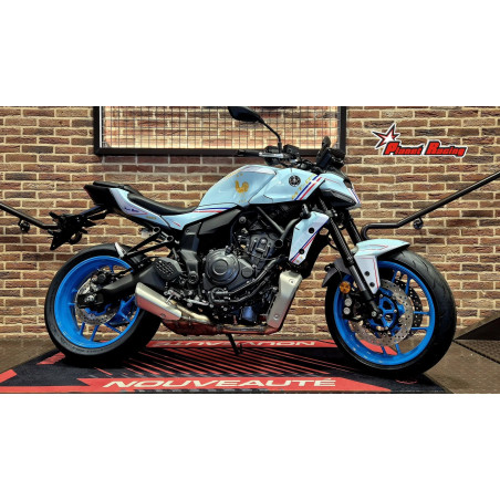 KIT DECO YAMAHA MT07 FRANCE CDM 2026 PLANET RACING BLEU CLAIR EXTERIEUR