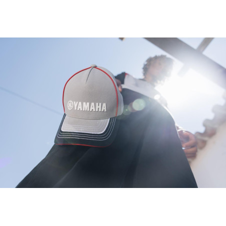 CASQUETTE YAMAHA REVS PULSE 2027 / 2028 ADULTE ASPEN GRIS / ROUGE